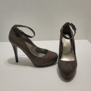 GUESS gray suede platform heels with ankle strap, size 6.5